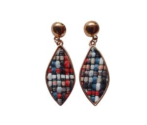 Aretes metal + tejido - Dorado