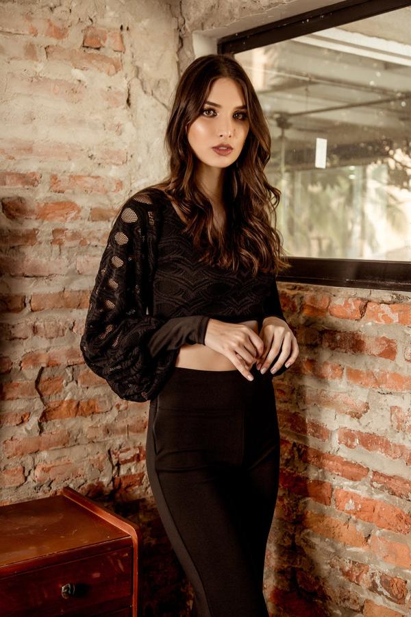 Emilia Crop Top - Negro