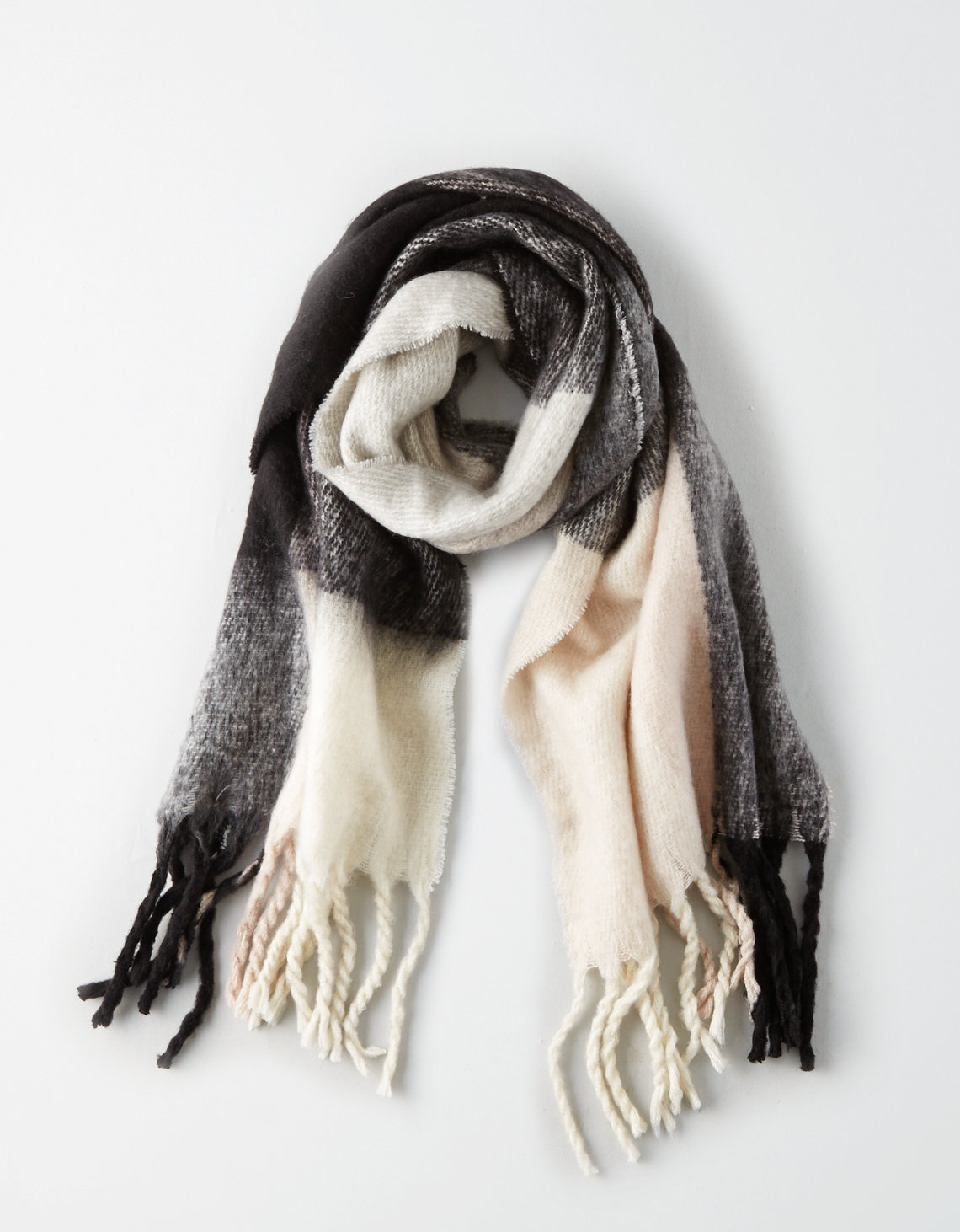 AEO Exploded Plaid Blanket Scarf - True Black