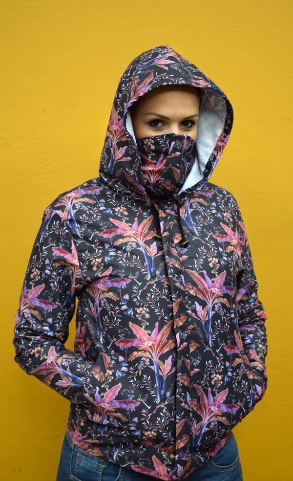 Chaqueta antifluido – palmas negra