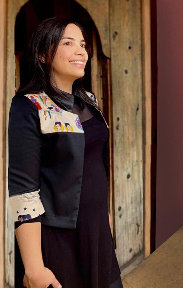 Estampado Frida beige / tela negra